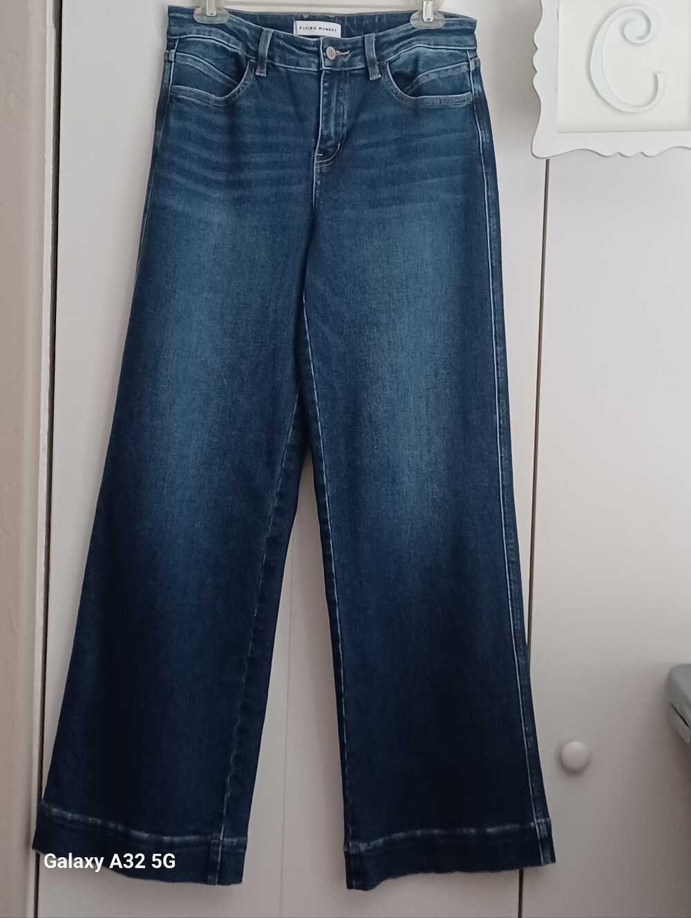 Flying Monkey, Wide Leg Denim jeans 28 x 31.5